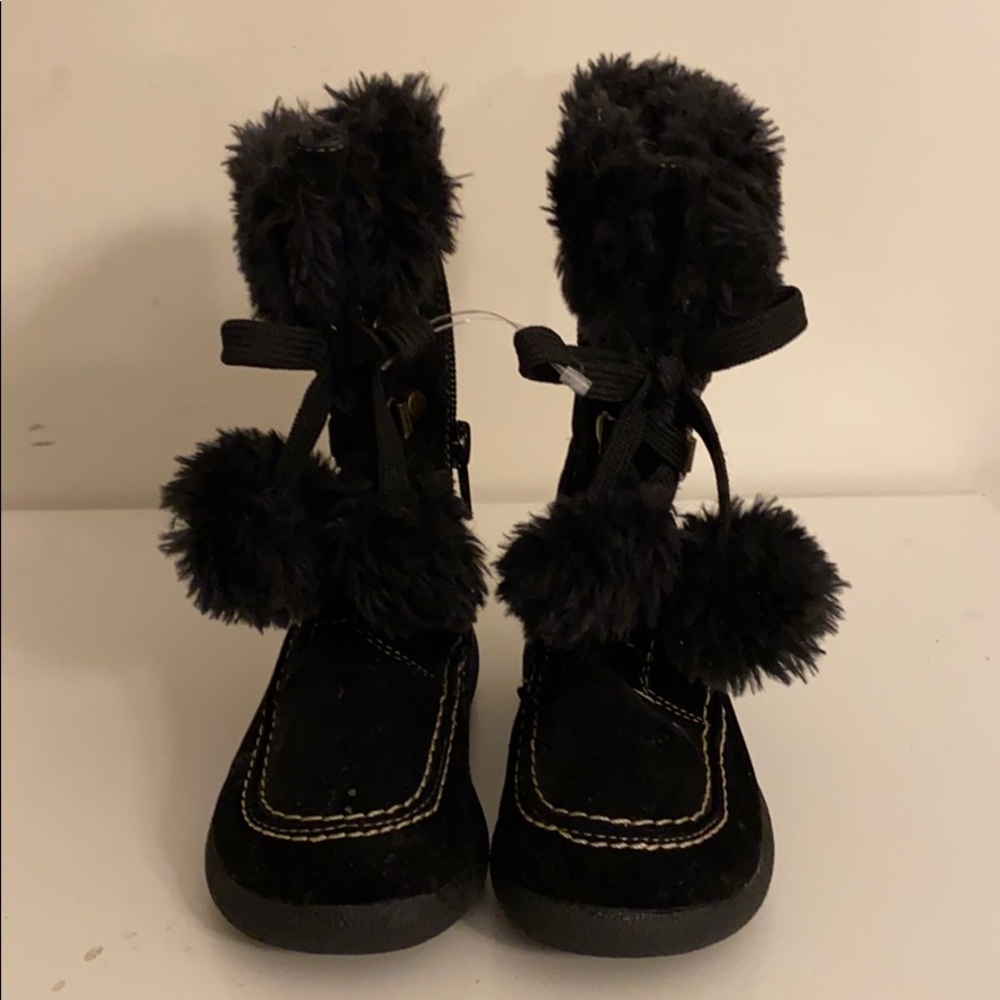 EUC Suede boots toddler Sz 7 - Picture 3 of 5